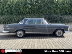 Mercedes Benz 220 SEb W111 Coupe 