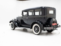 Peerless Six Model 61 \'29 