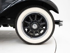 Peerless Six Model 61 \'29 