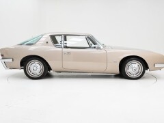 Studebaker  Avanti R2 Supercharged \'63 