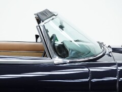 Jaguar E-Type Series 3 V12 