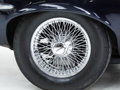 Jaguar E-Type Series 3 V12 