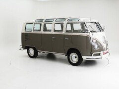 Volkswagen T1 Samba 21 Windows \'64 