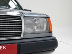 Mercedes Benz 230E \'88 