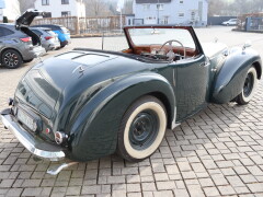 Triumph TR2000 Roadster