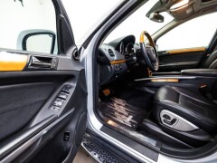 Mercedes Benz GL 500  Btw auto, Fiscale waarde € 12.000,- (€ 32