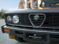 Alfa Romeo ALFETTA INIEZIONE QUADRIFOGLIO ORO 