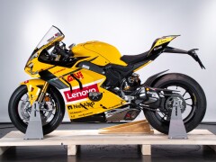 Ducati PANIGALE V4 S Bagnaia 2023 World Champion Replica 