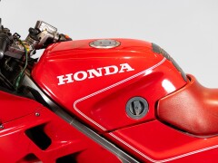 Honda VFR 750 