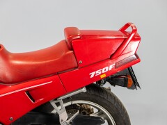 Honda VFR 750 