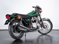 Kawasaki Z900 