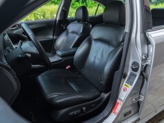 Lexus IS 220 D 