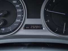 Lexus IS 220 D 