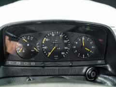 Mercedes Benz 240 TD 
