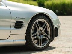 Mercedes Benz SL 65 AMG 
