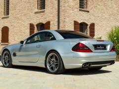 Mercedes Benz SL 65 AMG 