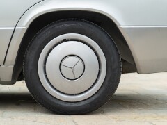 Mercedes Benz 190 E 1.8 