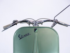 Piaggio VESPA 125 V30 FARO BASSO 