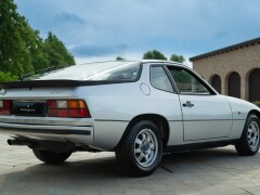Porsche 924 