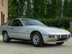 Porsche 924 