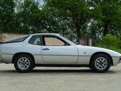 Porsche 924 