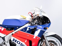 Honda VFR 750 r (RC 30) 