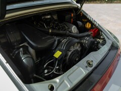 Porsche 964 (911) CARRERA 2 