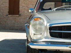 Mercedes Benz 280 SL 