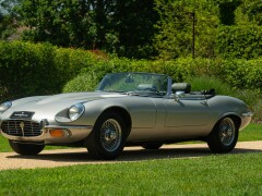 Jaguar E TYPE V12 SPIDER 