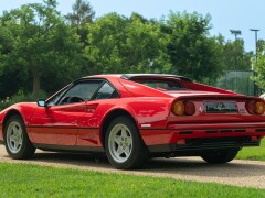 Ferrari 208 GTB TURBO 