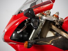 Ducati 996 