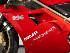 Ducati 996 