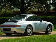 Porsche 993 (911) CARRERA 2 TIPTRONIC 