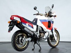 Honda AFRICA TWIN 750 