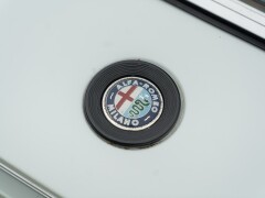 Alfa Romeo MONTREAL 