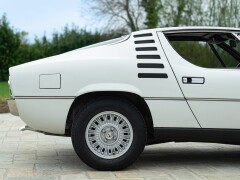 Alfa Romeo MONTREAL 