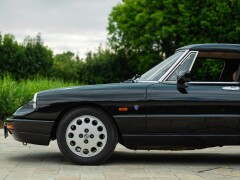 Alfa Romeo SPIDER DUETTO 