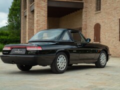 Alfa Romeo SPIDER DUETTO 