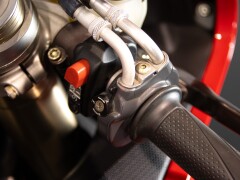 MV Agusta F4 1000 