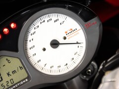 MV Agusta F4 1000 