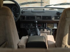 Land Rover RANGE ROVER 3.9 